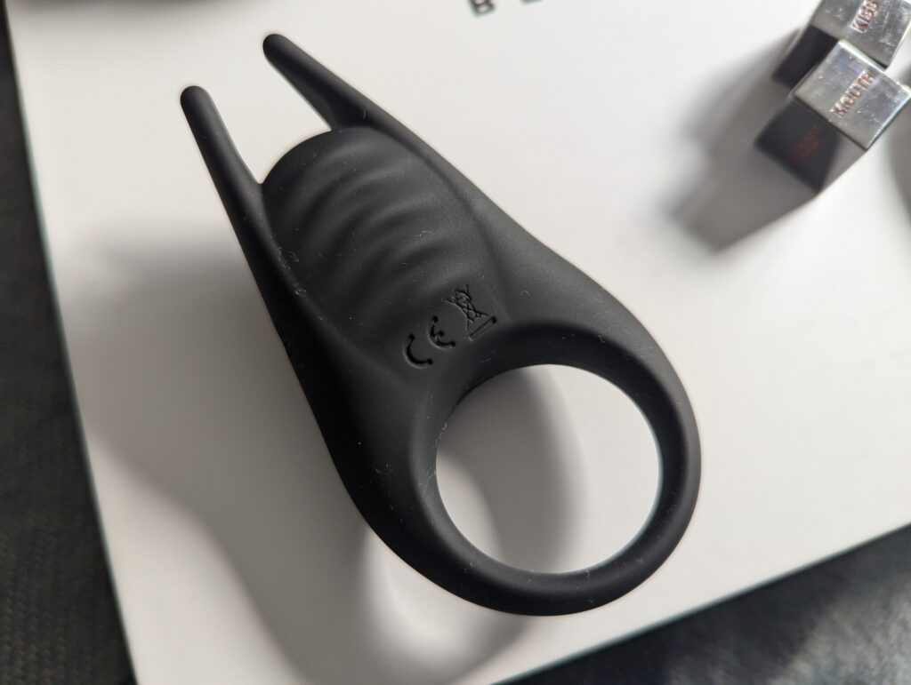 JOEY vibrating cock ring from Bed Nerdz review