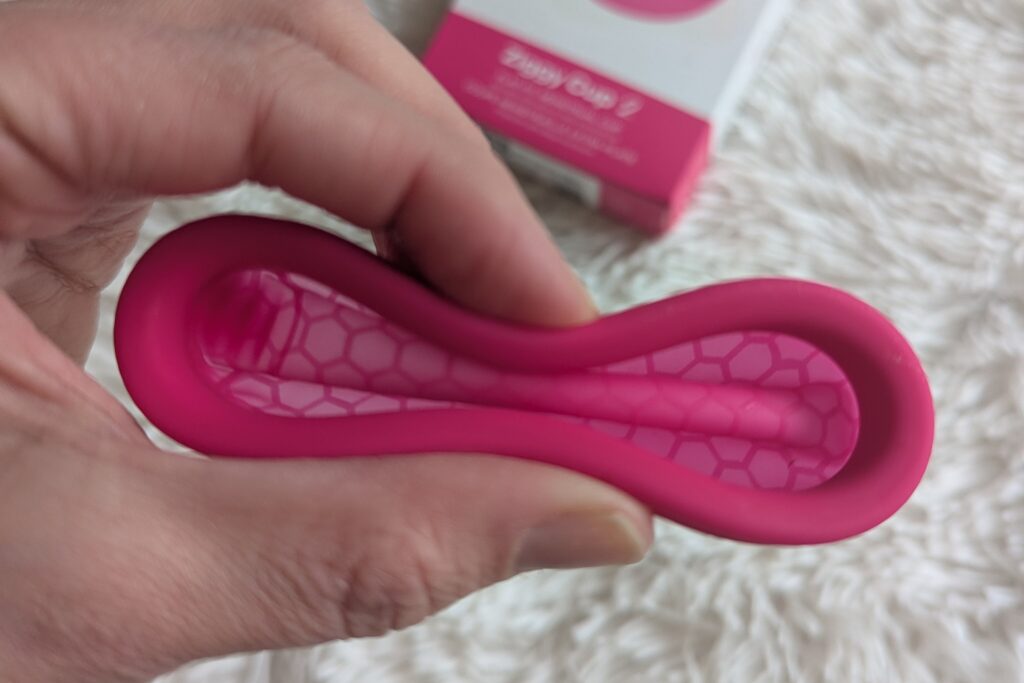 Intimina Ziggy Cup 2 review: Mess free period sex, Menstrual Discs