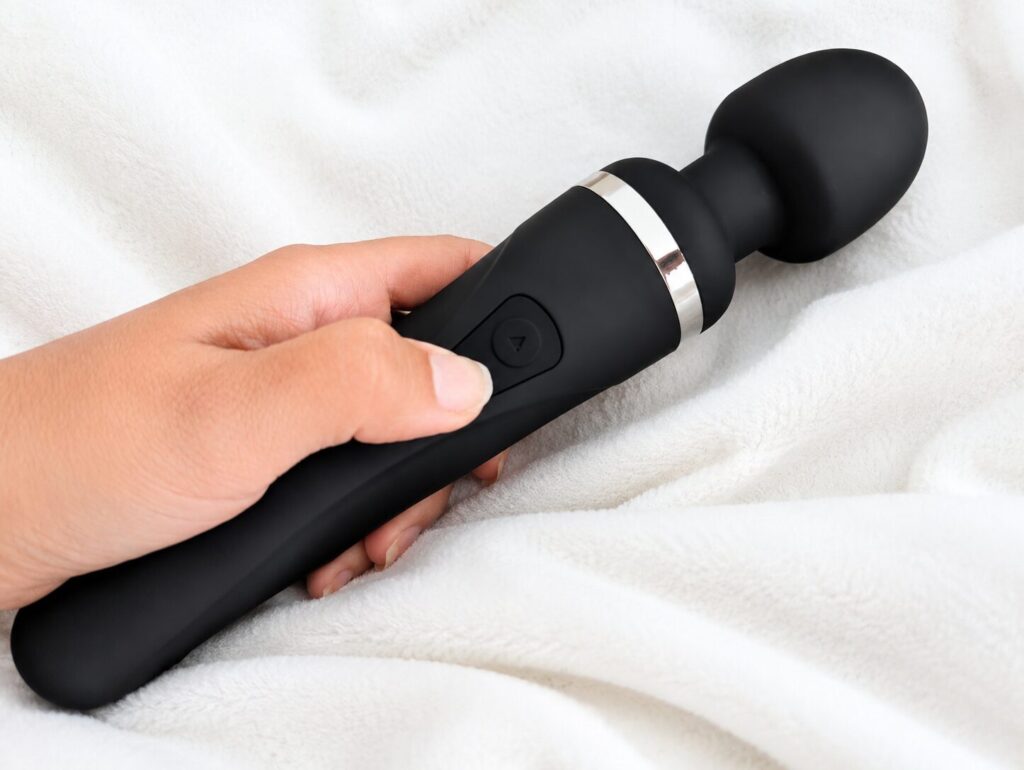 Domi Wand 2 magic wand vibrator review