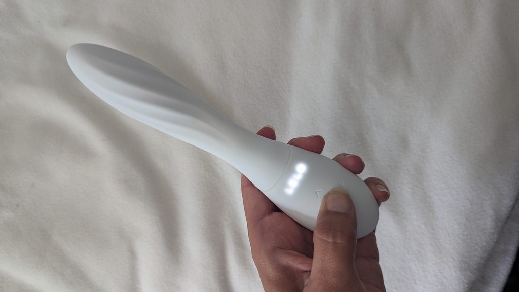 The Charging Light on the mona spectra (lelo review)