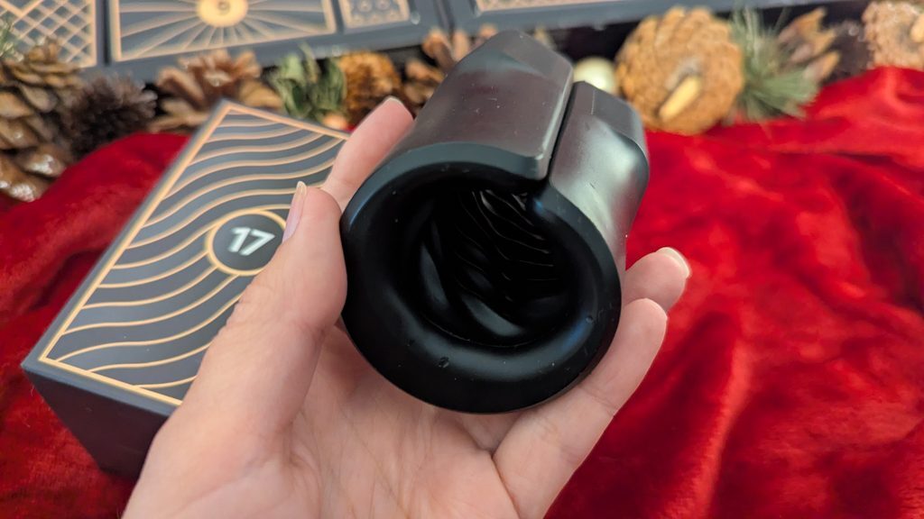 Day 17 of the Lovehoney Luxury Advent Calendar Review: Arcwave Zing