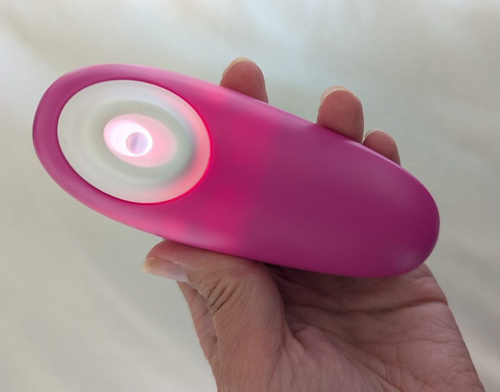 Starlet 3 - the most basic model of womanizer clit sucker