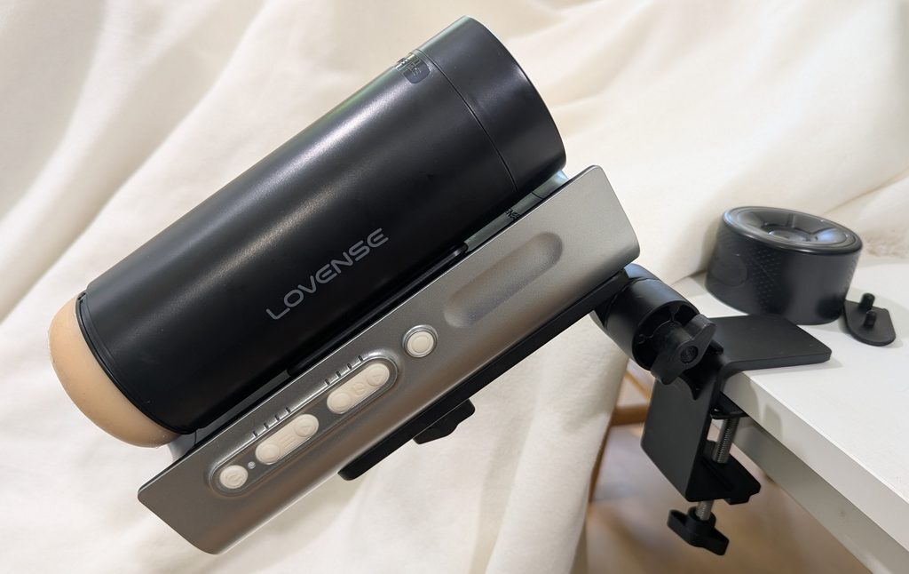 Lovense Solace Pro On Mount - Review: Best Automatic Male Masturbator?