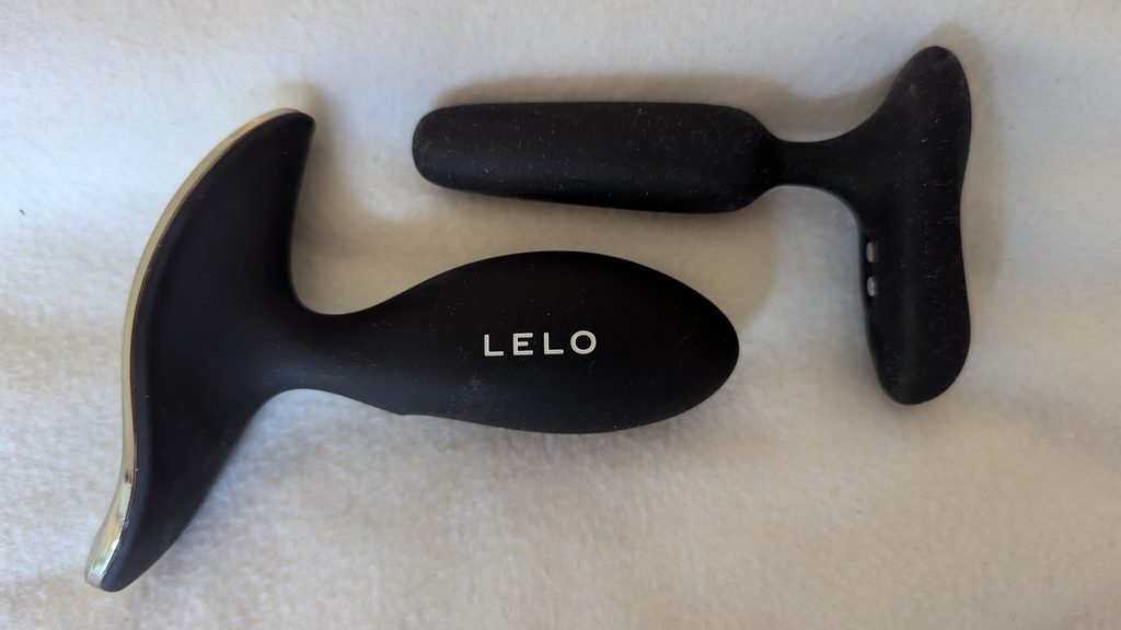 LELO Surfer 2 and Lovense Glint butt plugs